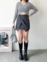 Load image into Gallery viewer, V-neck Cross Knit Top