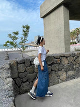 將圖片載入圖庫檢視器 Pocket Denim Slit Skirt