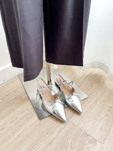 將圖片載入圖庫檢視器 Ribbon Slingback Flats