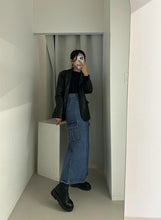 將圖片載入圖庫檢視器 Pocket Denim Slit Skirt