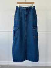 將圖片載入圖庫檢視器 Pocket Denim Slit Skirt