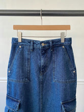 將圖片載入圖庫檢視器 Pocket Denim Slit Skirt