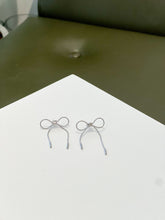 Load image into Gallery viewer, Ribbon Earrings