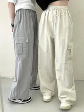 Load image into Gallery viewer, Everyday Cargo Pants