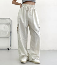 Load image into Gallery viewer, Everyday Cargo Pants