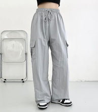 Load image into Gallery viewer, Everyday Cargo Pants