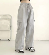 Load image into Gallery viewer, Everyday Cargo Pants