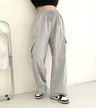 Load image into Gallery viewer, Everyday Cargo Pants