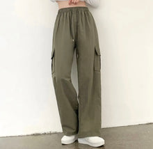 Load image into Gallery viewer, Everyday Cargo Pants