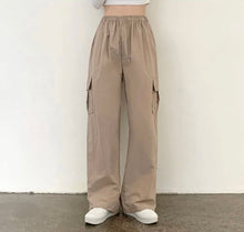Load image into Gallery viewer, Everyday Cargo Pants