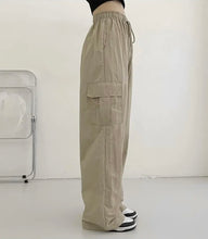 Load image into Gallery viewer, Everyday Cargo Pants