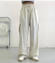 Load image into Gallery viewer, Everyday Cargo Pants