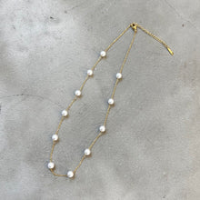 Load image into Gallery viewer, Pearl Ball Necklace