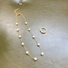 Load image into Gallery viewer, Pearl Ball Necklace