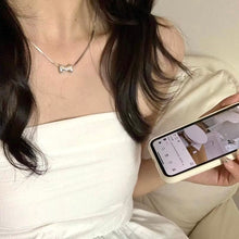 Load image into Gallery viewer, S925 Bowtie Necklace