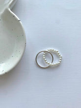 Load image into Gallery viewer, Pearl Cross Ring