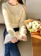 Load image into Gallery viewer, Momo Shoulder Top