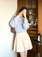Load image into Gallery viewer, Momo Shoulder Top
