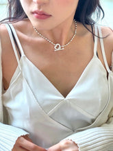 Load image into Gallery viewer, Heart Chain Dot Necklace