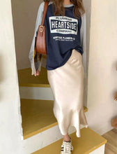 將圖片載入圖庫檢視器 Satin Midi Skirt