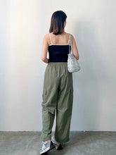 將圖片載入圖庫檢視器 Crinkle Bucket Bag
