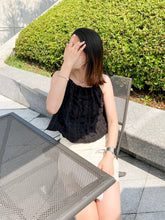 Load image into Gallery viewer, Bubble Ribbon Vest