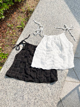 Load image into Gallery viewer, Bubble Ribbon Vest