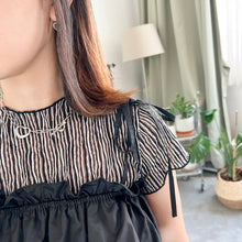 Load image into Gallery viewer, Heart Chain Necklace