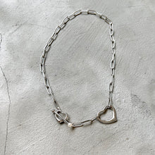 Load image into Gallery viewer, Heart Chain Necklace