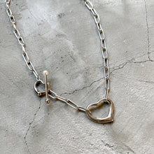 Load image into Gallery viewer, Heart Chain Necklace
