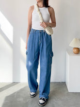 Load image into Gallery viewer, Pocket Jeans