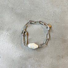Load image into Gallery viewer, Pearl Chain Bracelet
