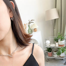 Load image into Gallery viewer, Heart Chain Necklace