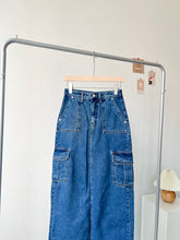 將圖片載入圖庫檢視器 Pocket Denim Slit Skirt