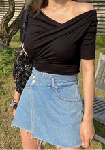 將圖片載入圖庫檢視器 Uneven Denim Skirt Pants