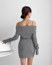 將圖片載入圖庫檢視器 Dilys Off Shoulder Dress