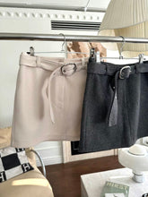 將圖片載入圖庫檢視器 Wool Belt Skirt