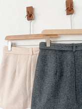 將圖片載入圖庫檢視器 Wool Belt Skirt