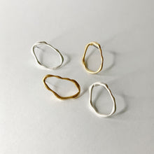 Load image into Gallery viewer, Uneven Earrings