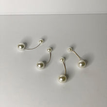Load image into Gallery viewer, Pearl Ball Earrings