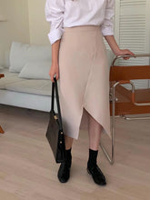 將圖片載入圖庫檢視器 Front Split Skirt