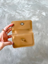 Load image into Gallery viewer, Soft Leather Cardholder