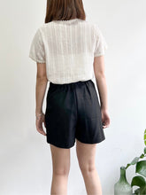 將圖片載入圖庫檢視器 Classic Suit Shorts