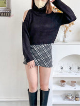 Load image into Gallery viewer, Sexy Turtleneck Top
