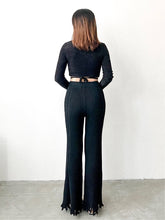 Load image into Gallery viewer, Snowball Cardigan