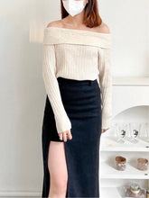 Load image into Gallery viewer, Oatmeal Shoulder Top