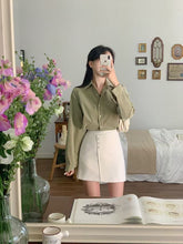 Load image into Gallery viewer, Lady Button Skirt