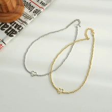 Load image into Gallery viewer, Pearl Heart Necklace