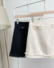 將圖片載入圖庫檢視器 Premium Tweed Skirt