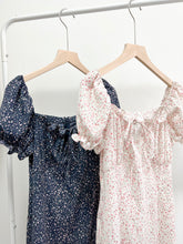 將圖片載入圖庫檢視器 Floral Ribbon Slit Dress